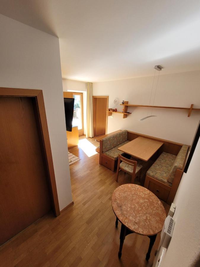 Appartements Lena 梅拉诺 外观 照片